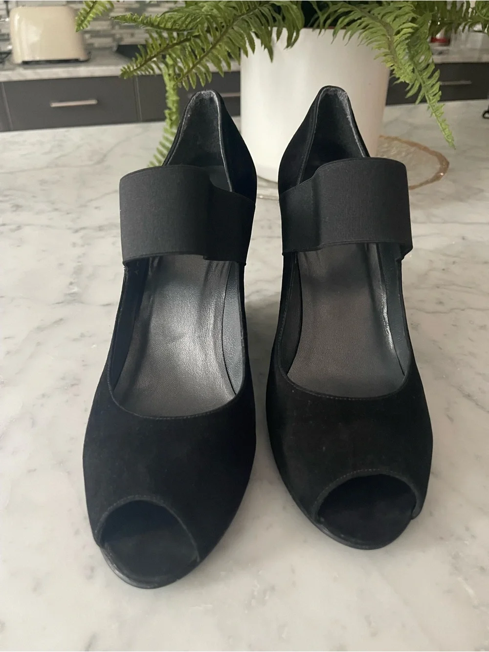 Black Suede Wedge Mary Jane Pumps - Women Size 10,5 - Picture 2 of 8